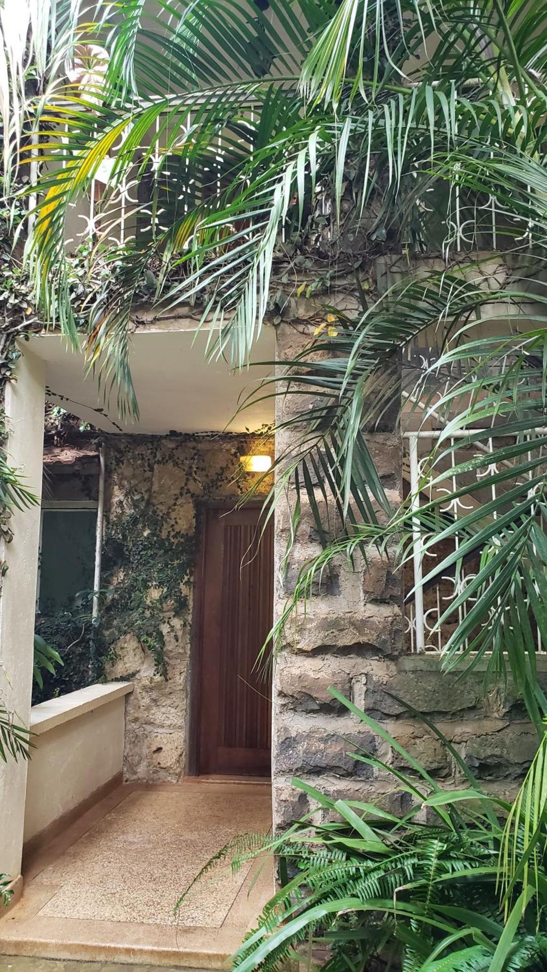Zereniti House Hotel Muyaka Kültér fotó