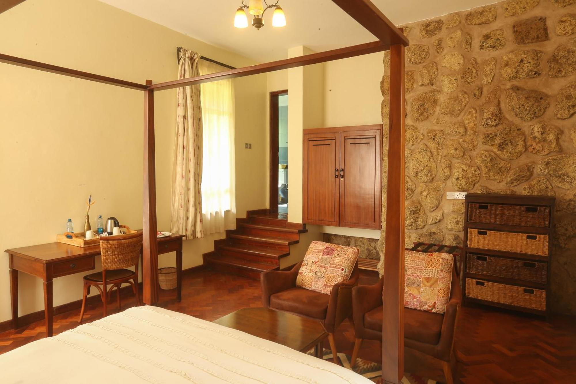 Zereniti House Hotel Muyaka Kültér fotó