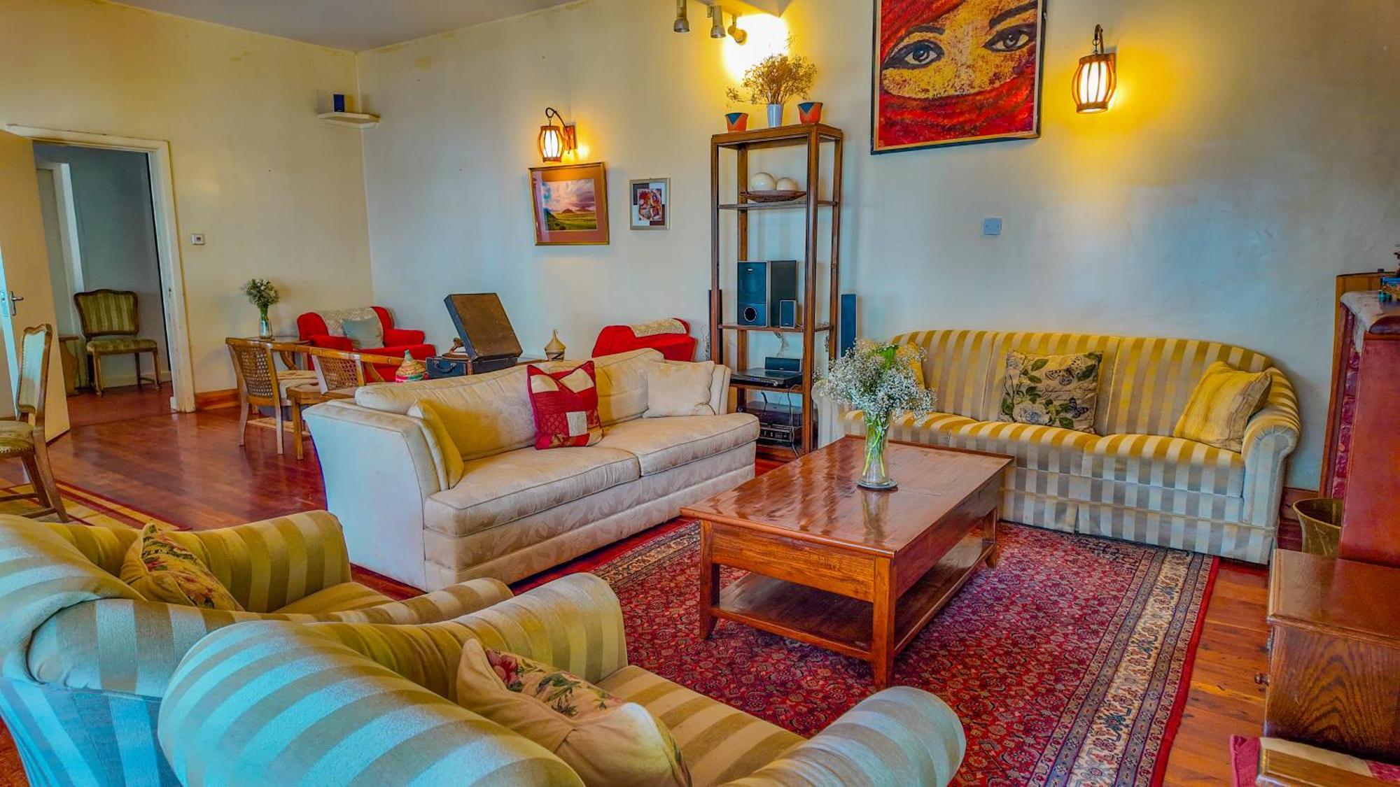 Zereniti House Hotel Muyaka Kültér fotó